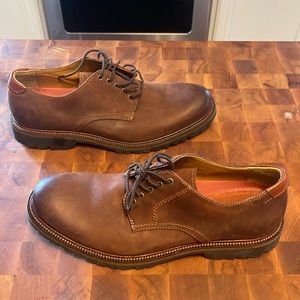 Mens Trask brown leather shoes. Size 11. NWOT.